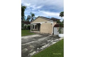 12831 SW 17th Pl, Davie, FL 33325, Sold 01/03/20