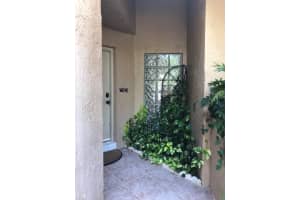7958 NW 7th Ct, Plantation, FL 33324, Sold 02/12/20