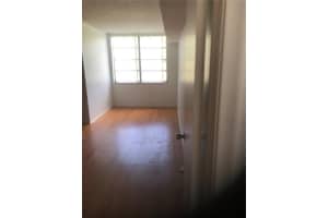 7770 NW 50th St, Lauderhill, FL 33351, Sold 02/21/20