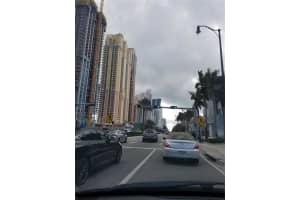200 178th Dr, Sunny Isles Beach, FL 33160, Sold 01/07/20