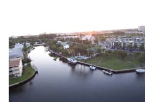 427 Golden Isles Dr #7c, Hallandale Beach, FL 33009, Sold 09/11/20