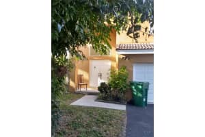 8355 SW 42nd Ct, Davie, FL 33328, Sold 01/17/20