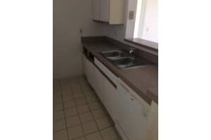 4025 W McNab Rd APT E107, Pompano Beach, FL 33069, Sold 12/20/19