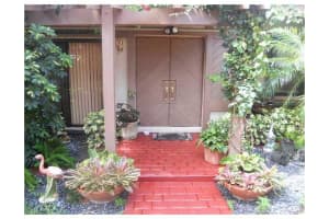 MLS# H896765, Hallandale Beach, Florida 33009