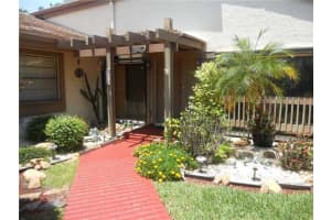 MLS# H898087, Hallandale Beach, Florida 33009