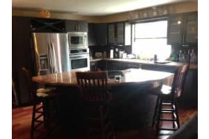 7816 NW 41st St, Sunrise, FL 33351, Sold 12/27/13