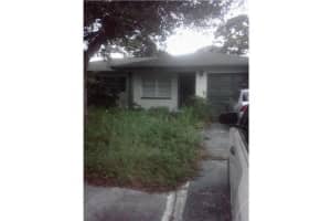 3001 Langston Dr, Fort Pierce, FL 34946, Sold 12/02/14