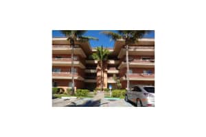 17530 NW 68th Ave APT C4006, Hialeah, FL 33015, Sold 12/13/13