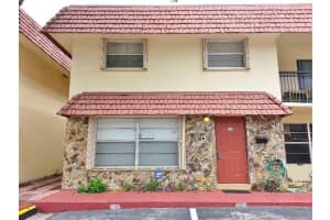 6639 SW 41st Pl, Davie, FL 33314, Sold 07/28/14