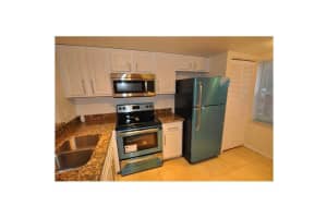 4077 NW 90th Ave, Sunrise, FL 33351, Sold 08/18/14
