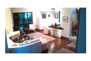 1901 S Oak Haven Cir, Miami, FL 33179, Sold 08/22/14