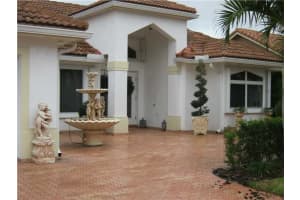 12474 SW 8th Ct, Davie, FL 33325, Sold 03/12/15