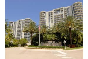 6051 N Ocean Dr, Hollywood, FL 33019, Sold 07/10/15