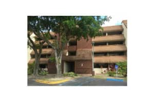 451 Ives Dairy Rd, Miami, FL 33179, Sold 08/24/15