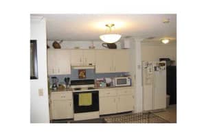 8032 NW 29th St, Sunrise, FL 33322, Sold 10/07/15