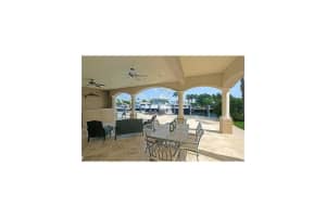 1637 SE 12th Ct, Fort Lauderdale, FL 33316, Sold 12/04/15