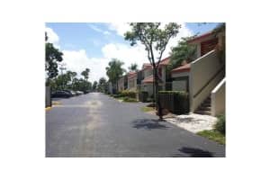 5589 Courtyard Dr, Margate, FL 33063, Sold 09/28/15