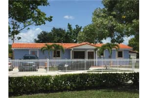 7311 NW 169th St, Hialeah, FL 33015, Sold 09/25/15
