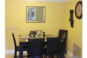 7311 NW 169th St, Hialeah, FL 33015, Sold 09/25/15
