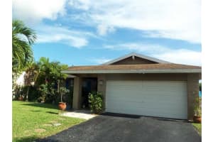 9701 NW 83rd St, Tamarac, FL 33321, Sold 10/13/15