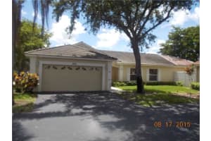 885 NW 97th Ave, Plantation, FL 33324, Sold 11/09/15