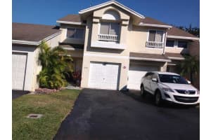 5806 NW 57th Ave, Tamarac, FL 33319, Sold 11/30/15