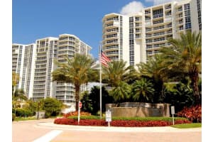 MLS# H928171, Hollywood, Florida 33019