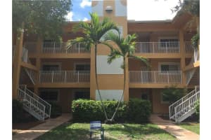 430 SE 7th St #104e, Dania Beach, FL 33004, Sold 12/09/15
