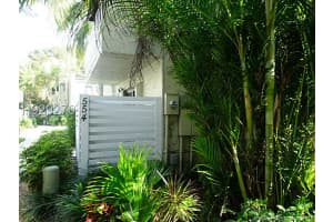 554 NW 98th Ave, Plantation, FL 33324, Sold 12/30/15