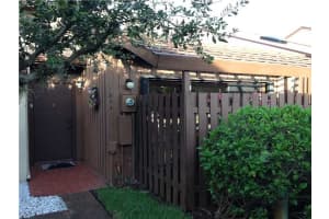 1654 N 14th Terrace, Hollywood, FL 33020, Sold 01/29/16