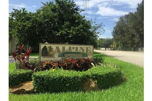 8512 Old Country Manor, Davie, FL 33328, Sold 12/09/15