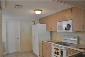 3255 NW 44th St, Oakland Park, FL 33309, Sold 03/16/16