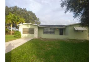 4676 SW 37th Ave, Fort Lauderdale, FL 33312, Sold 06/30/16