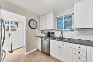 500 S WASHINGTON DR  #14A, SARASOTA, FL 34236 - MLS#MFRA3942397