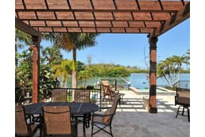 400 N Washington Dr, Sarasota, FL 34236, Sold 10/05/12