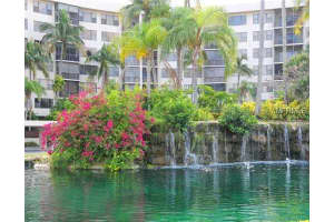 5855 Midnight Pass Rd, Siesta Key, FL 34242, Sold 09/25/12