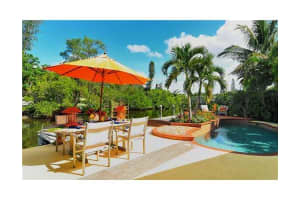 130 Island Cir, Siesta Key, FL 34242, Sold 12/21/12
