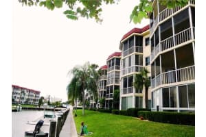 1250 N Portofino Dr, Siesta Key, FL 34242, Sold 06/04/13