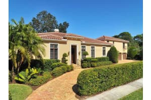 1589 Gulfview Dr, Sarasota, FL 34236, Sold 04/16/13