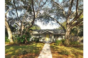 1763 South Dr, Sarasota, FL 34239, Sold 08/30/13