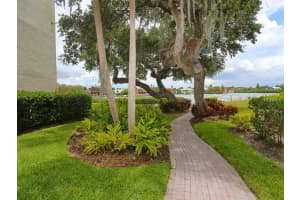 6157 Midnight Pass Rd, Sarasota, FL 34242, Sold 01/13/14