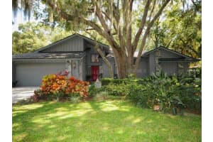 1780 Oak Lakes Dr, Sarasota, FL 34232, Sold 09/12/13