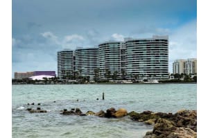 988 Boulevard of the Arts, Sarasota, FL 34236, Sold 12/31/13