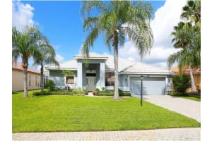 7160 42nd Ct E, Sarasota, FL 34243, Sold 10/18/13