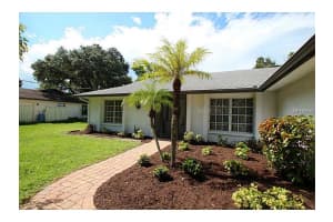 1907 Rolling Green Cir, Sarasota, FL 34240, Sold 11/01/13