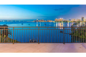 1459 Bay Point Dr, Sarasota, FL 34236, Sold 07/21/15