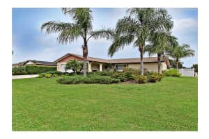 1335 Georgetowne Cir, Sarasota, FL 34232, Sold 02/24/14