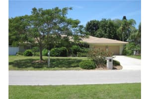 7206 Broughton St, Sarasota, FL 34243, Sold 07/16/14