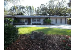 3807 E Forest Lake Dr, Sarasota, FL 34232, Sold 02/28/14