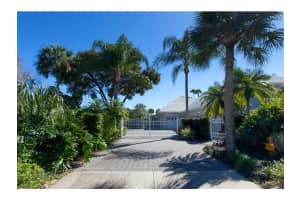 2895 Dick Wilson Dr, Sarasota, FL 34240, Sold 12/11/15
